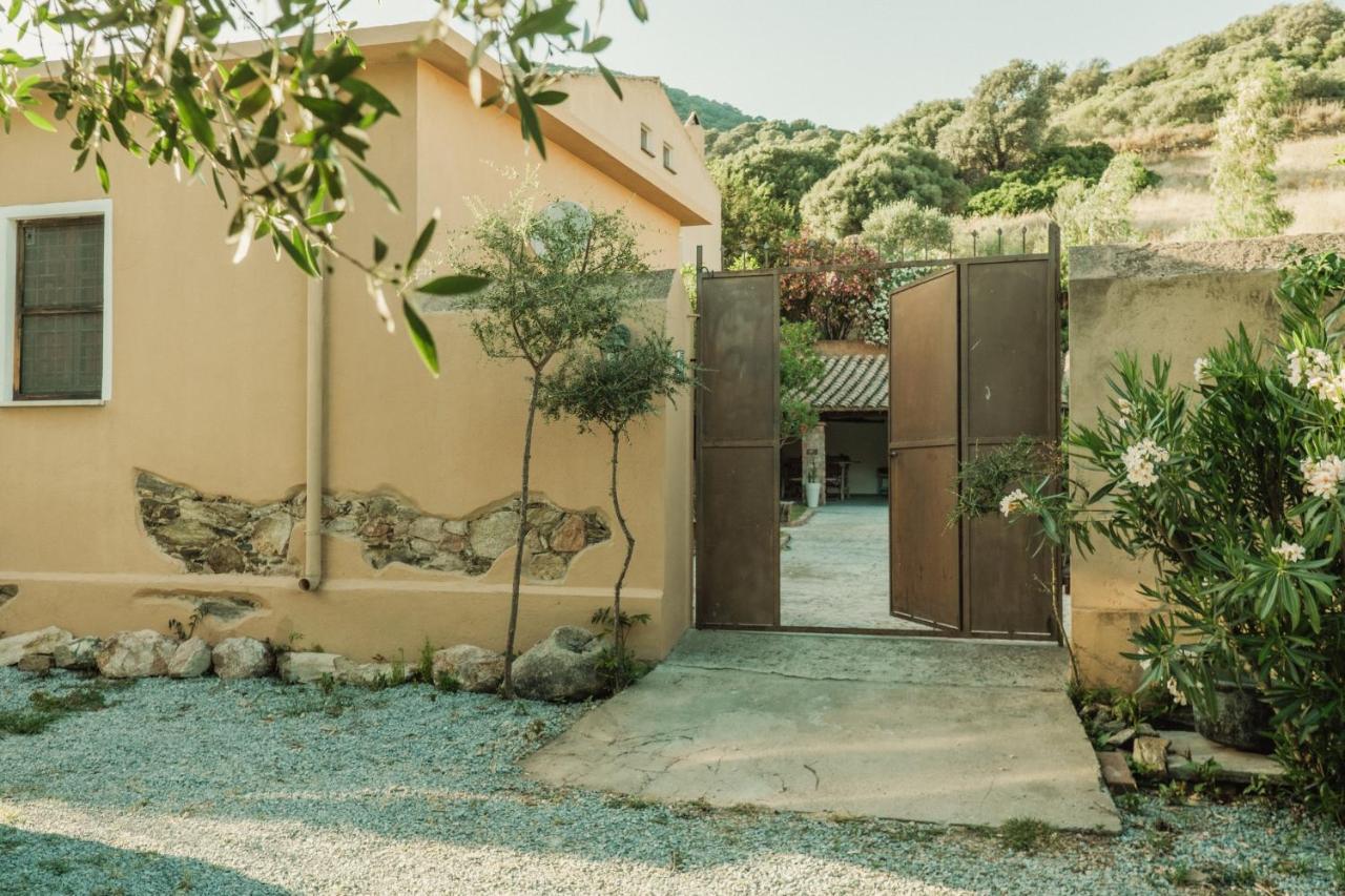Il Casale Villa Teulada Buitenkant foto
